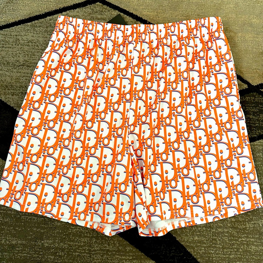 Men’s Shorts size 2XL .. Off Brand NWT